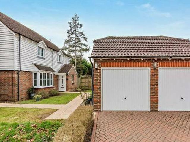 House for rent in West Sussex