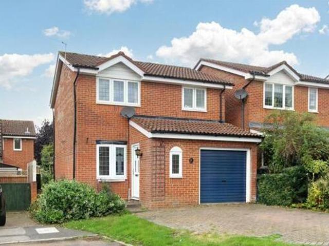 House for sale in Radstone Fields, Brackley