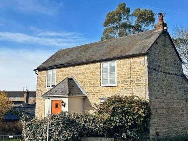 House for sale in Radstone Fields, Brackley
