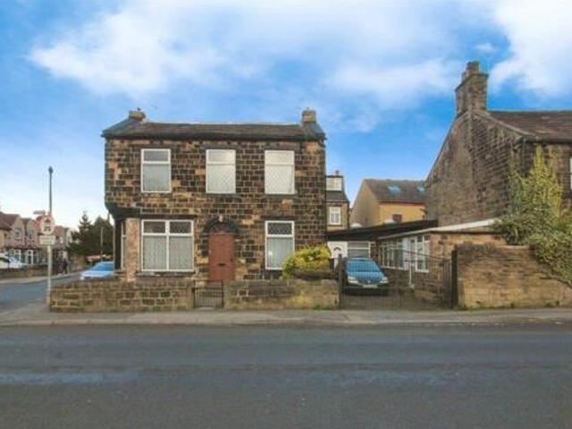 House for sale in Greengates, West Yorkshire