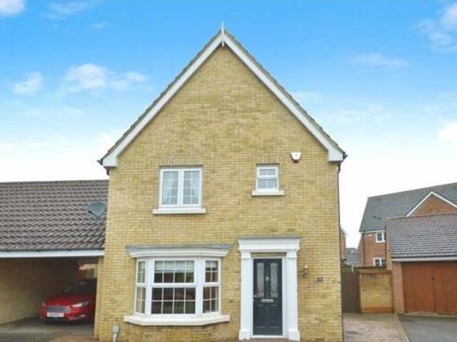 House for sale in Chipping Hill, Essex