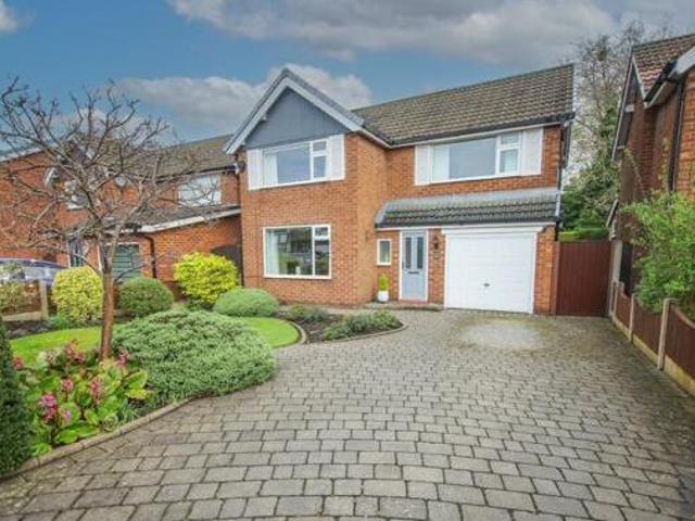 House for sale in Greater Manchester