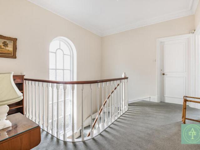 Farm for sale in Winchmore Hill, Greater London