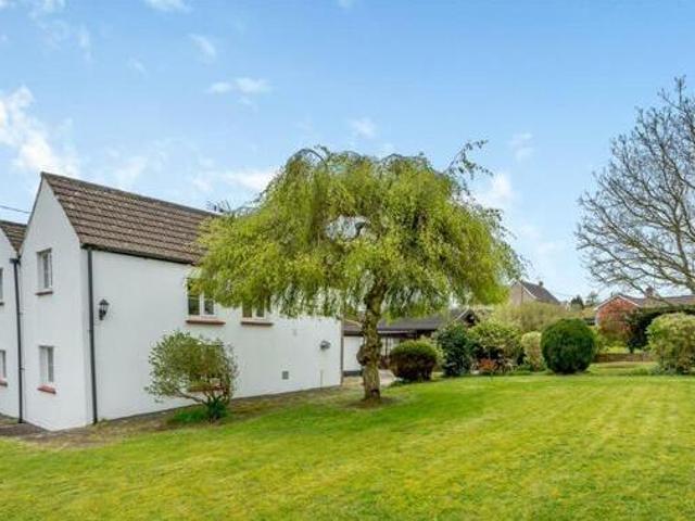 House for sale in Bromsberrow Heath, Gloucestershire