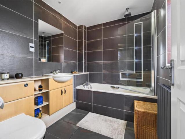 Farm for sale in Barassie, Scotland