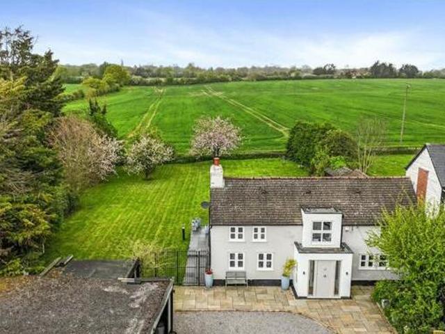 House for sale in Navestock Side, Essex