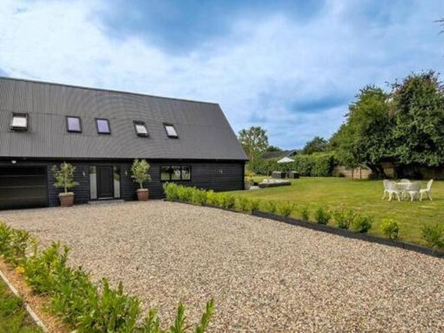 House for sale in Navestock Side, Essex