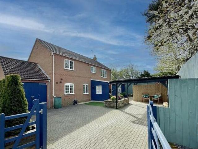 House for sale in Lyons, Greater London