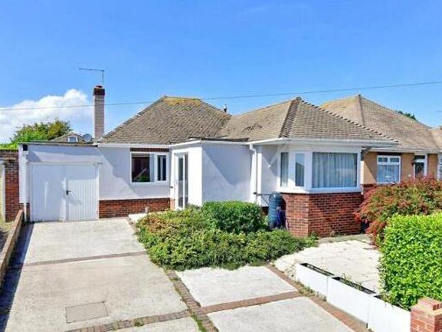 House for sale in Upton, Acol