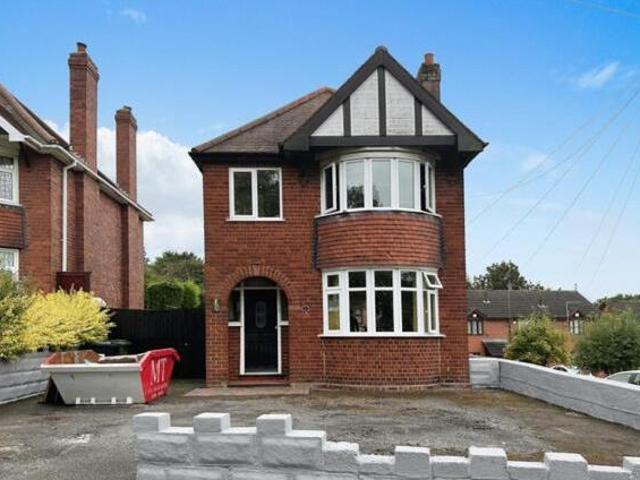 House for sale in Brierley Hill, West Midlands