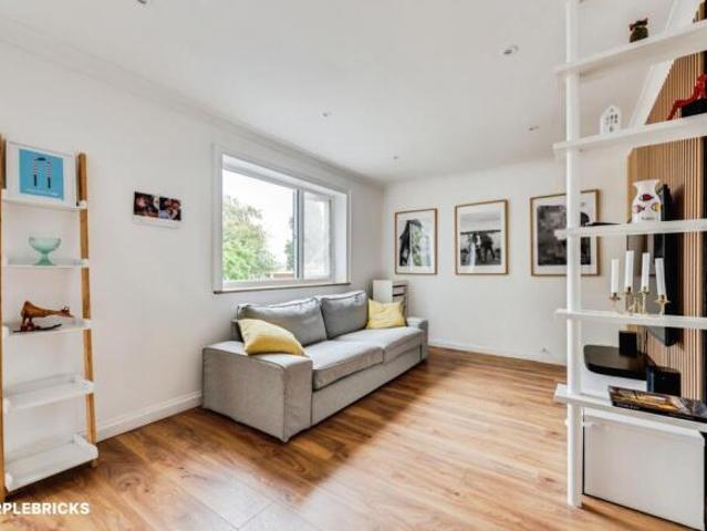 Farm for sale in Oxford, Oxfordshire