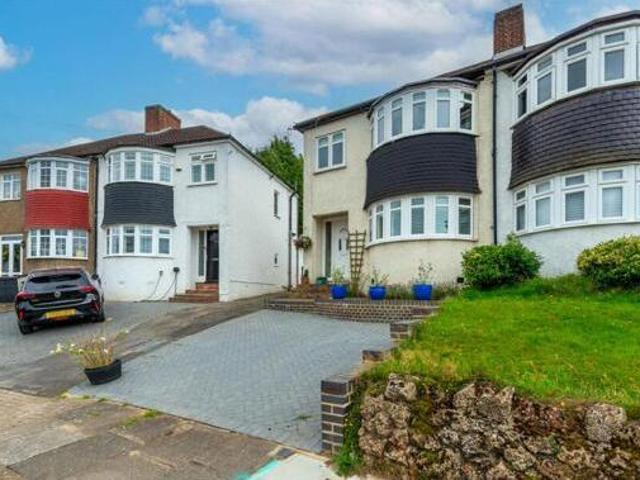 House for sale in Bromley Green, Ashford