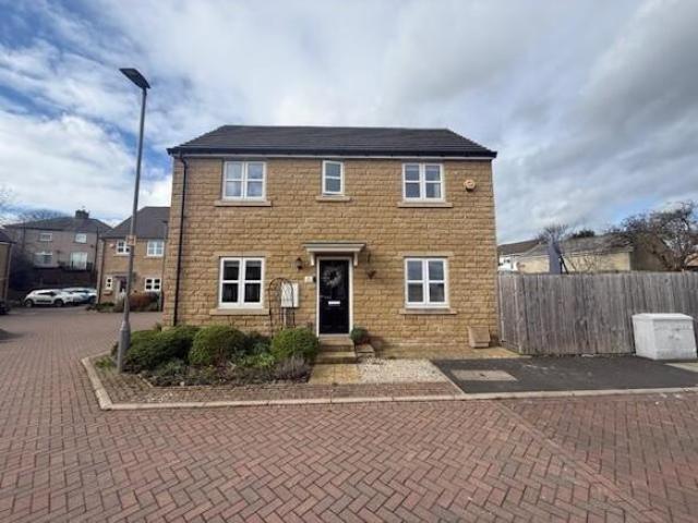 Farm for sale in Apperley Bridge, West Yorkshire