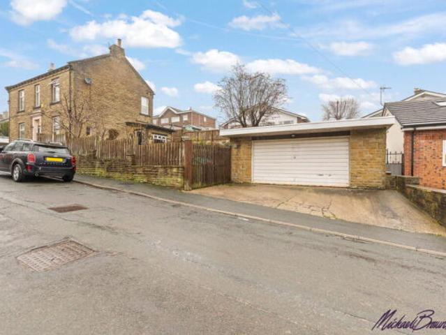 Farm for sale in Halifax, West Yorkshire