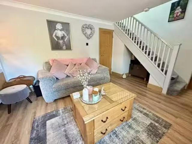 House for sale in Pontardawe, Clydach