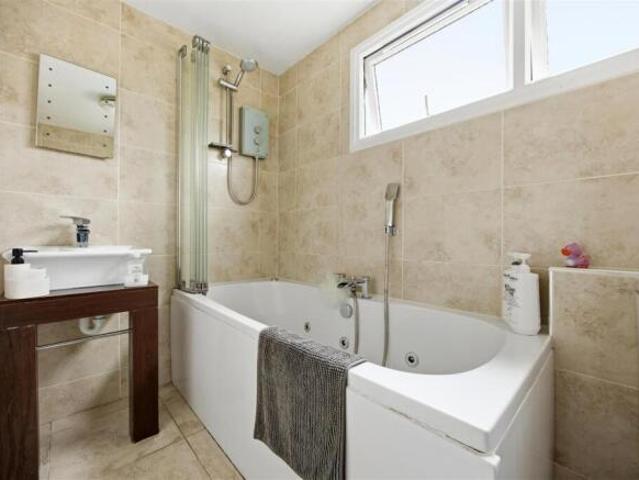 Farm for sale in Auchinloch, Scotland