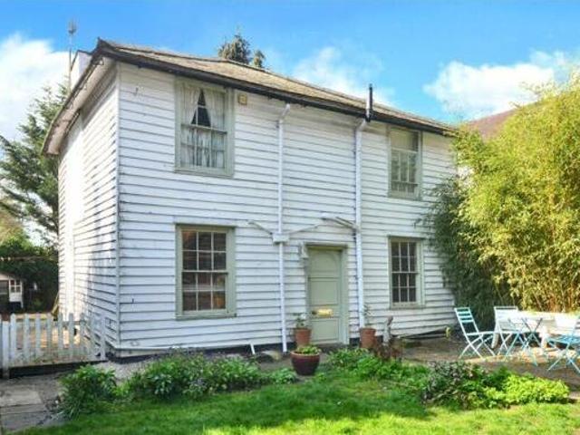 House for sale in Nork, Red Hill