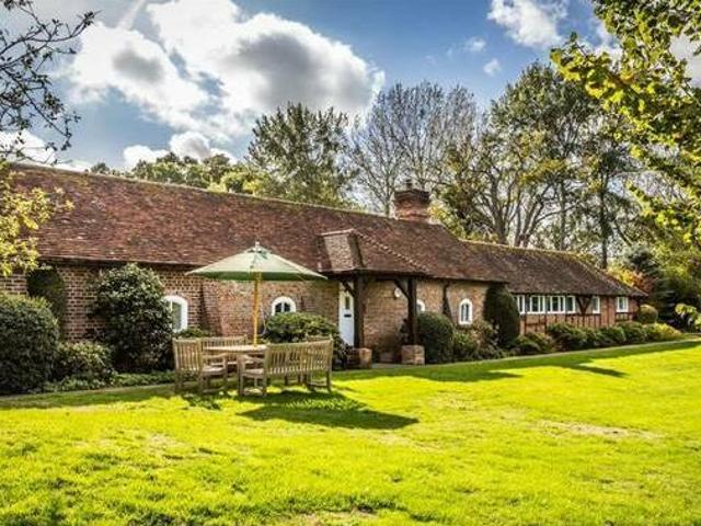 House for rent in West Sussex