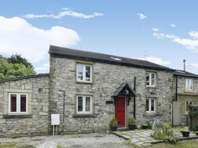 House for sale in Charlesworth, East Midlands