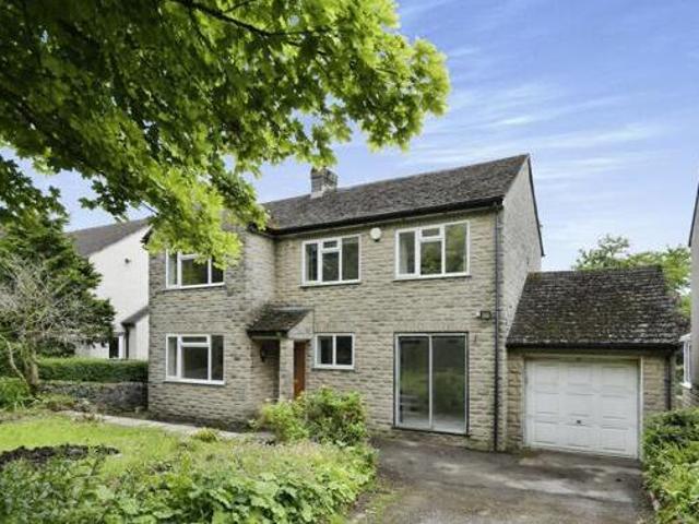 House for sale in Charlesworth, East Midlands