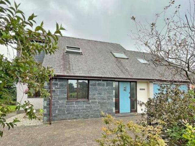 House for sale in Caernarfon, Wales