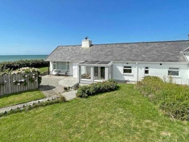 House for sale in Caernarfon, Wales