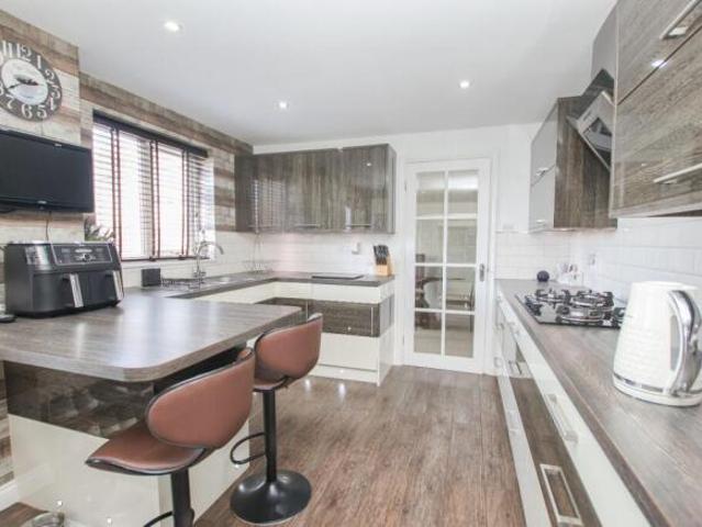 Farm for sale in Birchwood, Brayford