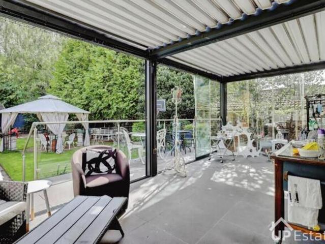 Farm for sale in Canley Gardens, Coventry