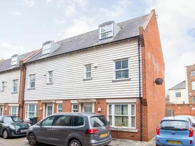 House for sale in Barracks, The Bridge