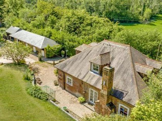 House for sale in Upper Hardres, The Bridge