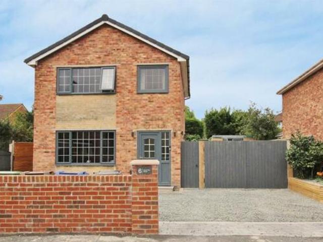 House for sale in Lyons, Greater London