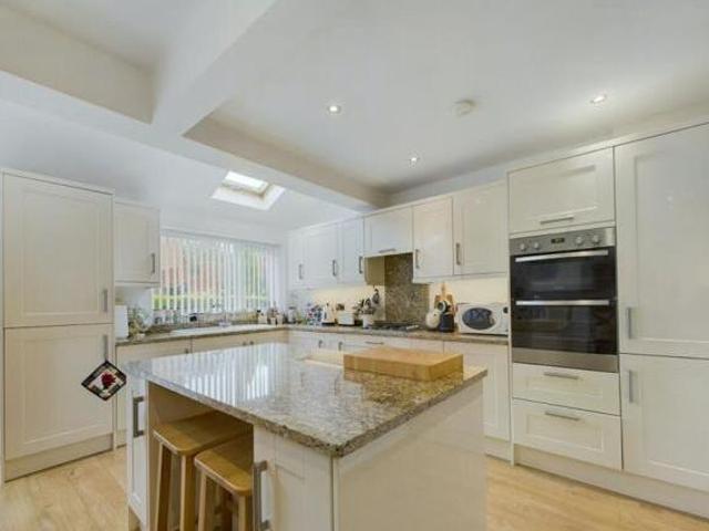 House for sale in Red Hill, Wakefield