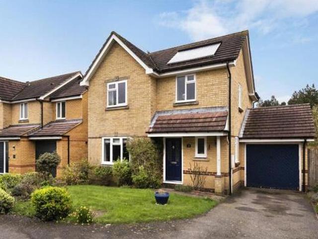 House for sale in Caterham, Tandridge
