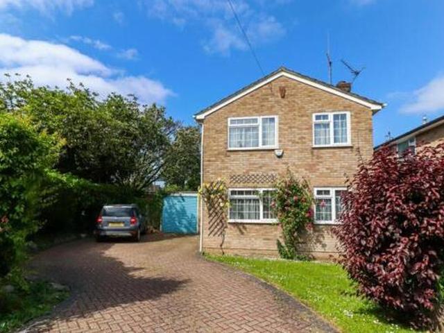 House for sale in Lyons, Greater London