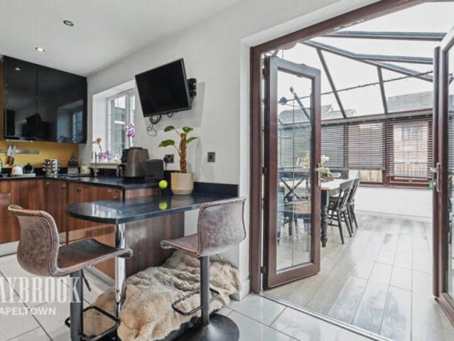 Farm for sale in Chapeltown, South Yorkshire