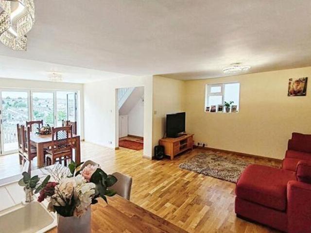 House for sale in Brompton, Chatham