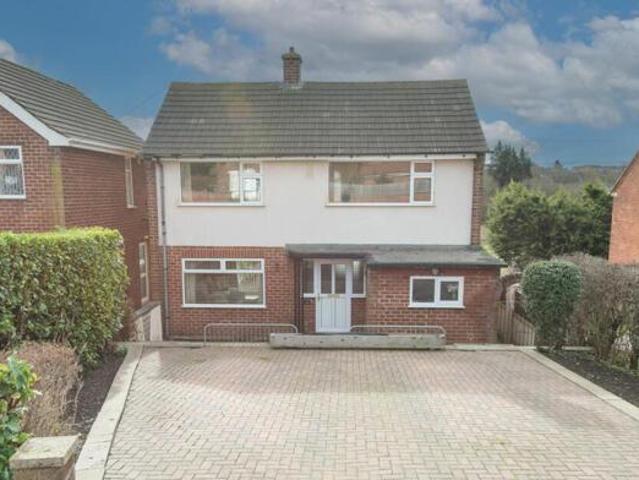 House for sale in Loundsley Green, East Midlands