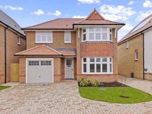 House for sale in Littlecote, West Sussex