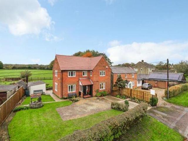 House for sale in Chippenham, Wiltshire