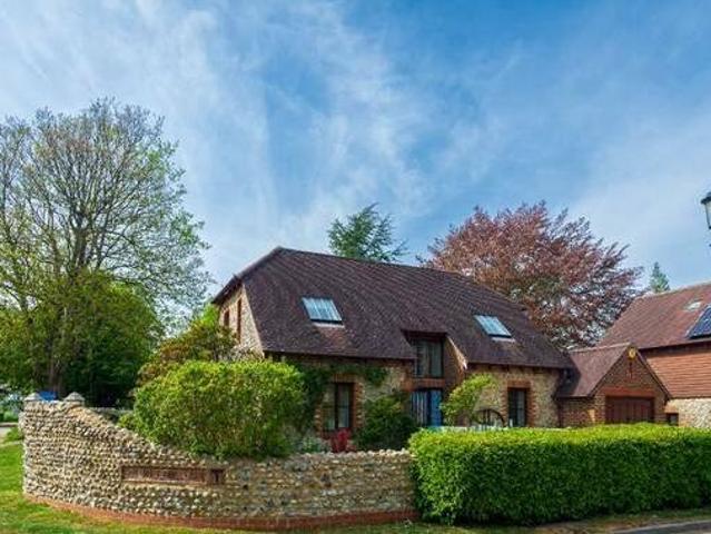 House for rent in West Sussex