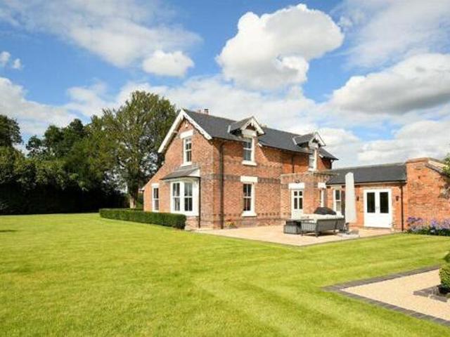 House for sale in Lyons, Greater London