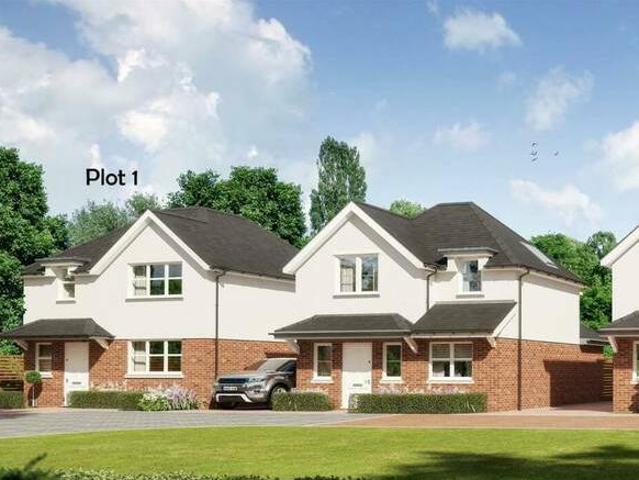 House for rent in Lyons, Greater London