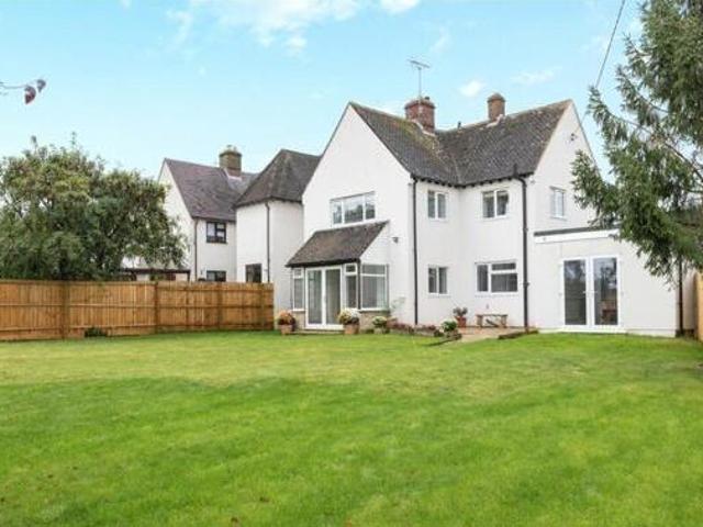 House for sale in Stratton, Cotswold
