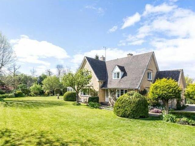 House for sale in Chesterton, Cotswold