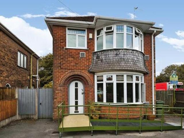 House for sale in Coalville, Leicestershire