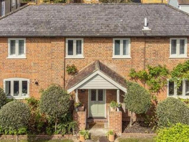 House for sale in Blackhills, Surrey
