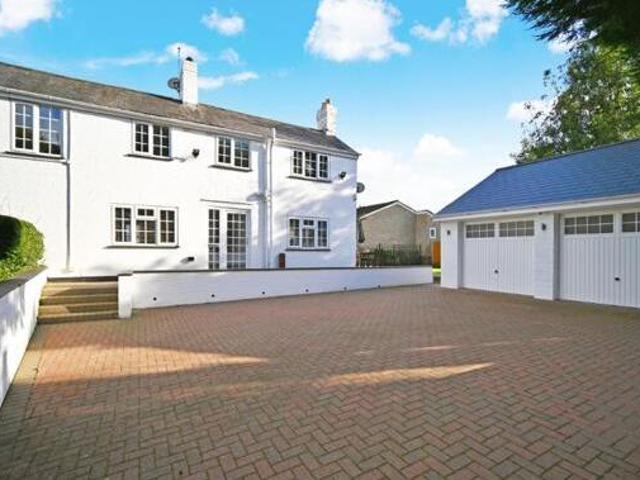 House for sale in Wednesfield, West Midlands