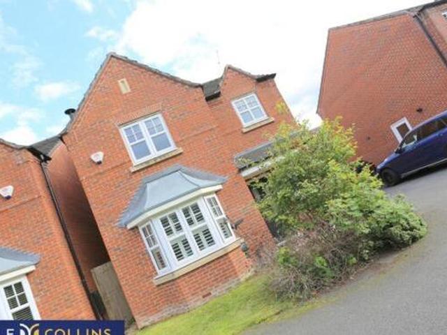 House for sale in Astbury Place, Congleton