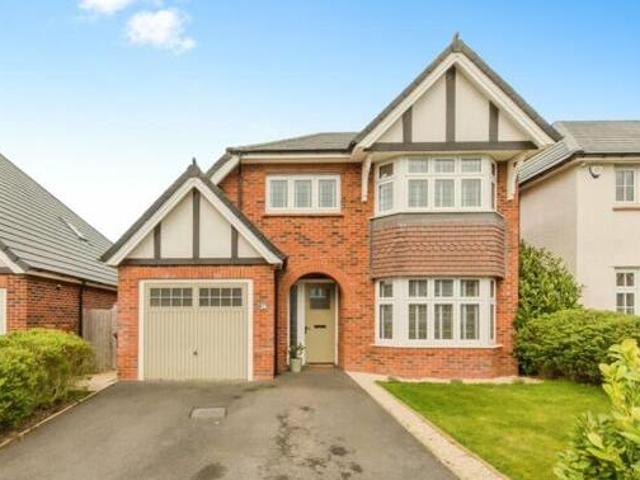 House for sale in Cranberry Gardens, Congleton