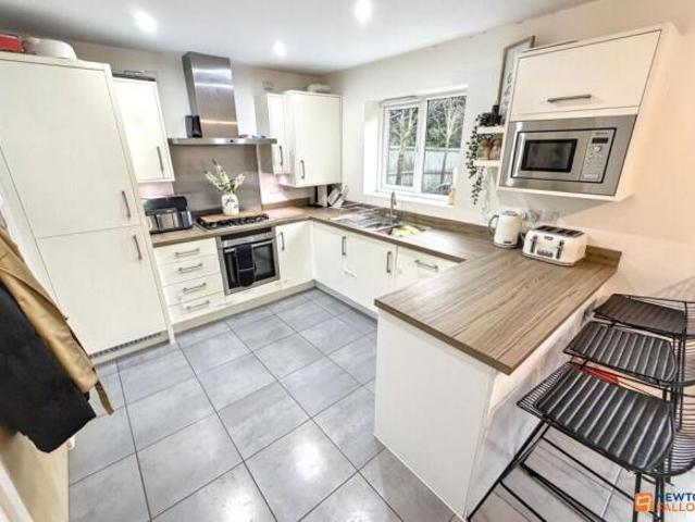 Farm for sale in Hampton Hargate, Peterborough